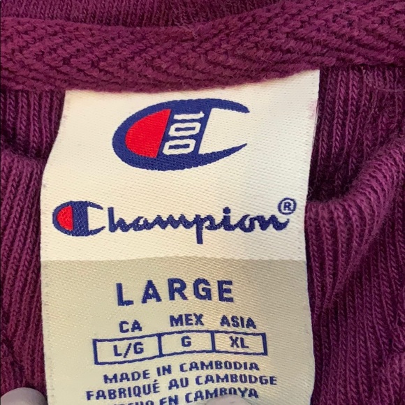 purple champion hoodie - Picture 3 of 3